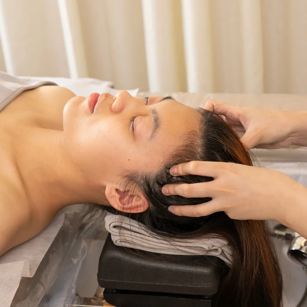 2025】精油按摩全解析》5大好處、注意事項，看這一篇就懂！ - 越式洗髮VIETJOY